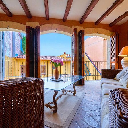 The Corner House Of Altafulla - A Stroll From The Beach, In The Heart Of The Old Town Exterior foto