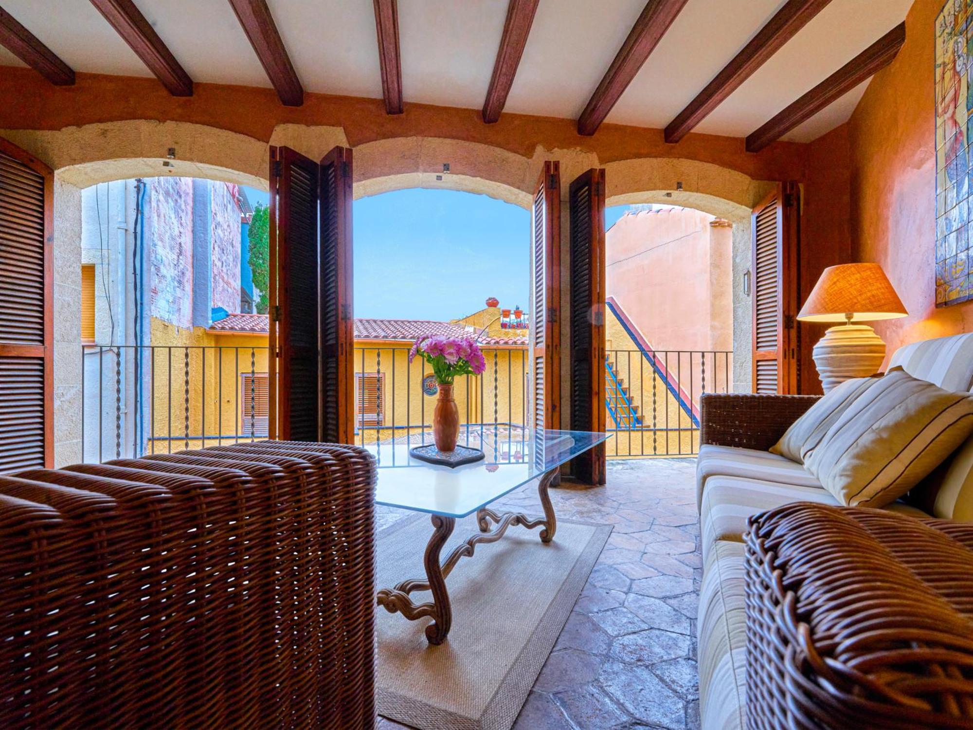 The Corner House Of Altafulla - A Stroll From The Beach, In The Heart Of The Old Town Exterior foto